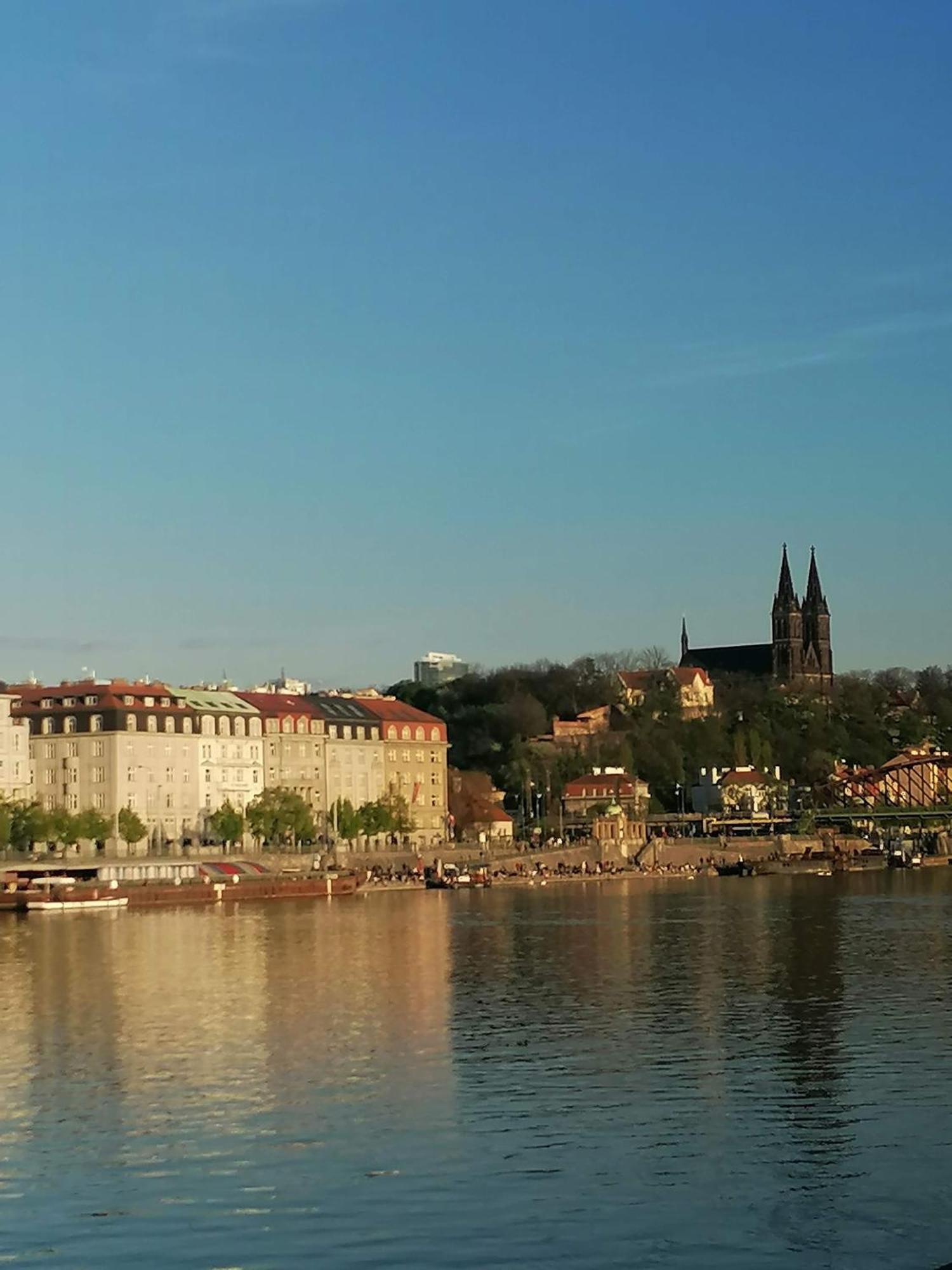 شقة Valentinka Minutes Away From Charles Bridge براغ المظهر الخارجي الصورة